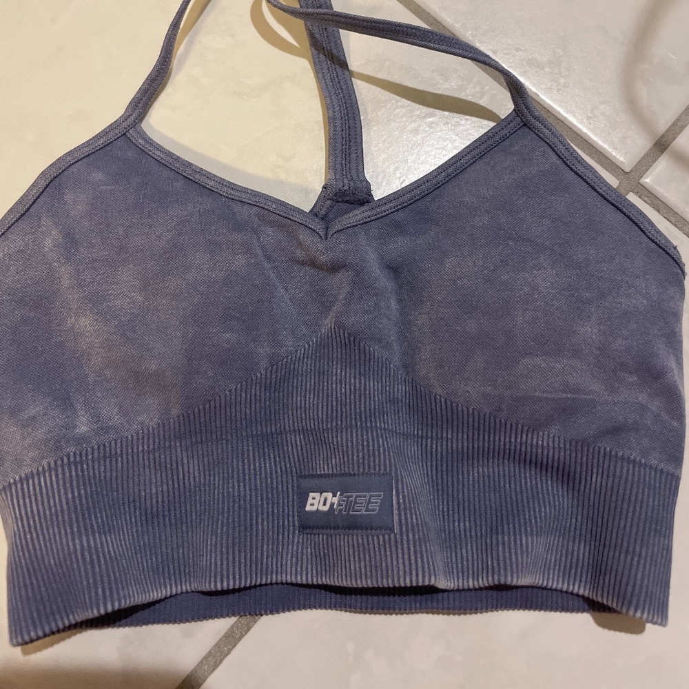 BO+TEE sports bra